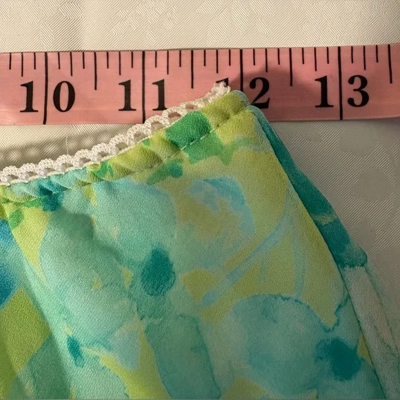 EUC Skirt: Large Floral Pattern on Soft Lime Green, Pull-On, Vintage c. 1990s - Picture 10 of 11